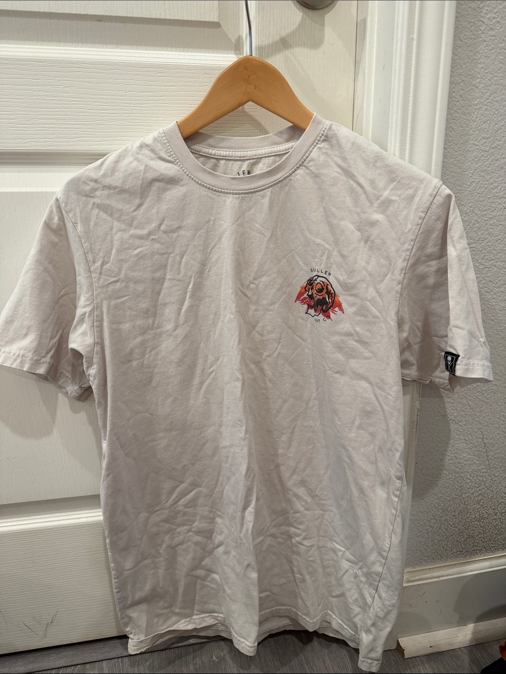Men's Sullen Light Gray Graphic Crewneck T-Shirt with Small Chest Design